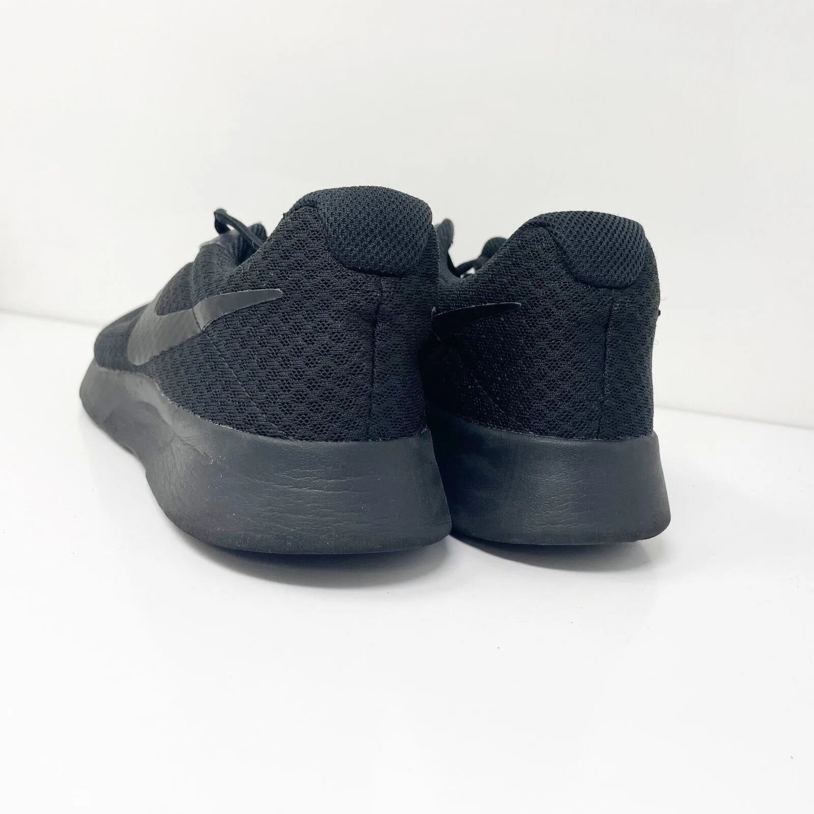 Nike Womens Tanjun DJ6257-002 Black Running Shoes Sneakers Size 10