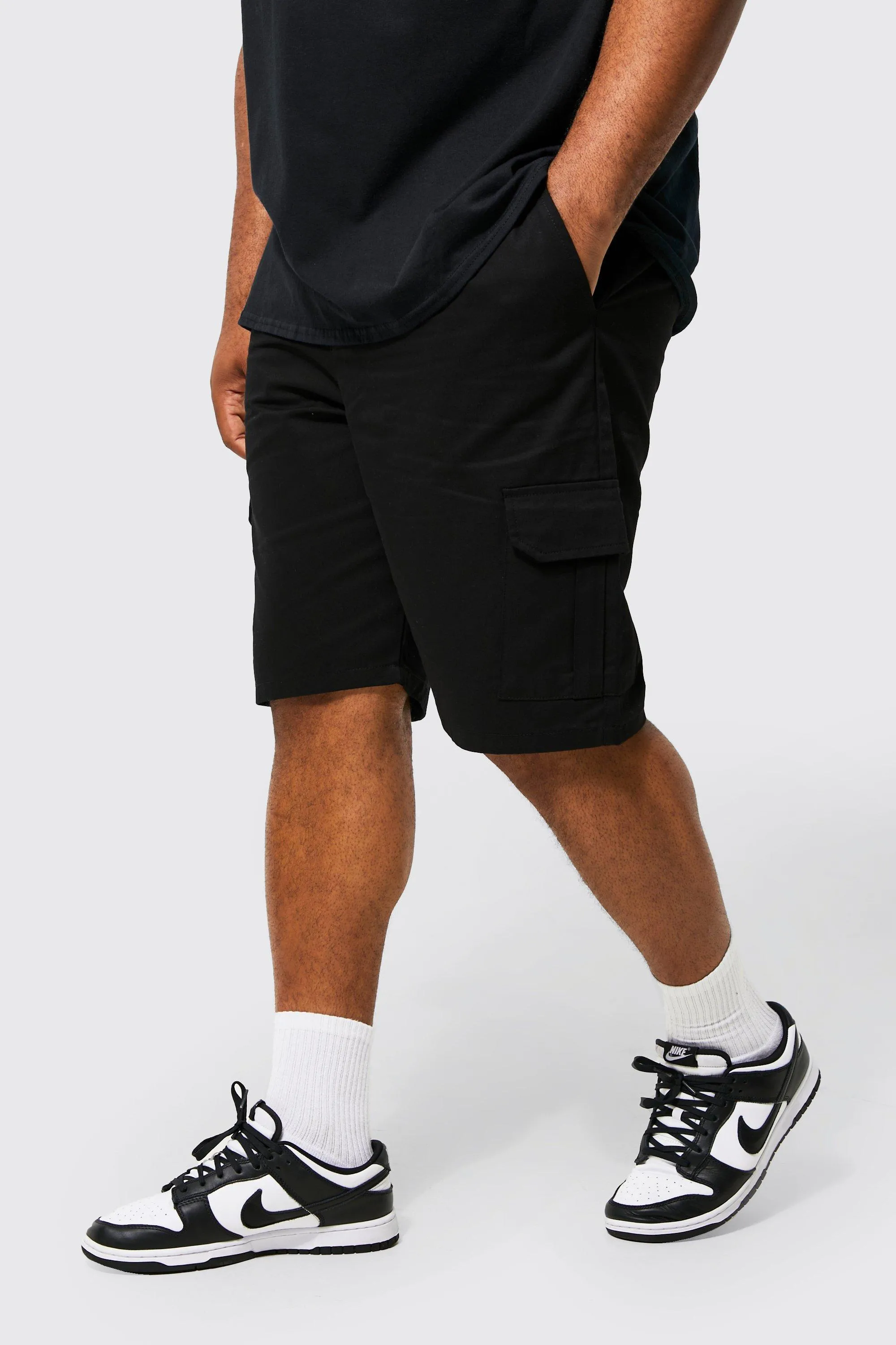 Plus Elastic Waist Cargo Shorts